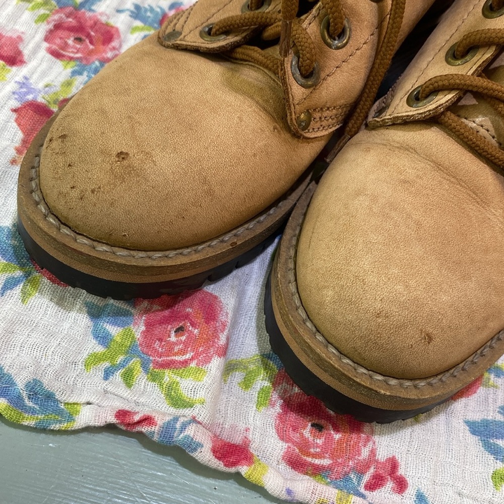 Sam & Libby Tan Combat Boots - Picture 9 of 9